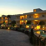Bay אפאנטו
