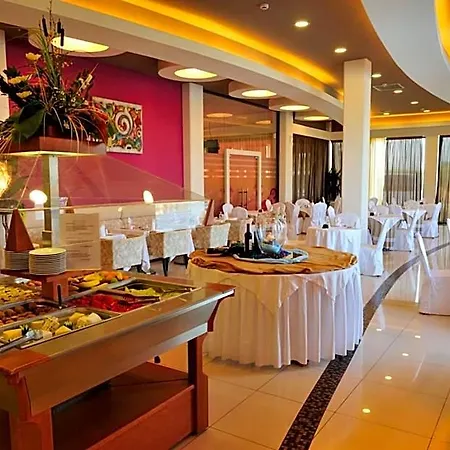 Hotel Bay 5*