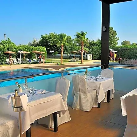 Bay Hotel 5*