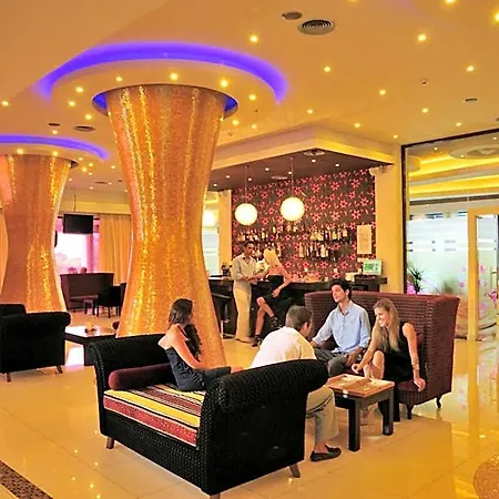 Hotel Bay