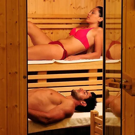 아판도우 베이 스위트 호텔