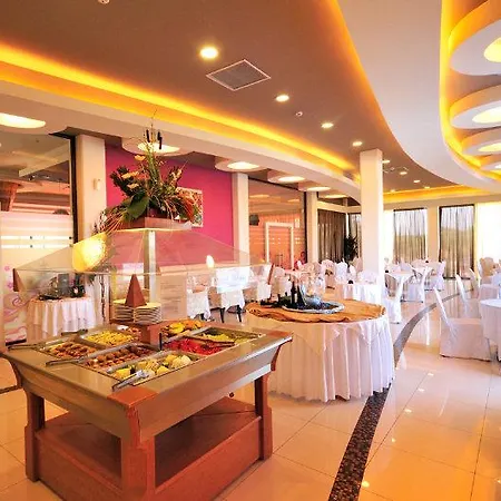 아판도우 베이 스위트 호텔 아판토우