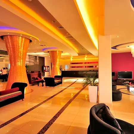 아판도우 베이 스위트 5*