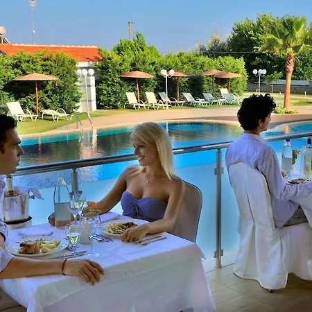 호텔 아판도우 베이 스위트 5*