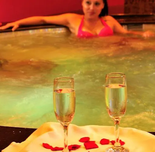 Hotel Bay Afando
