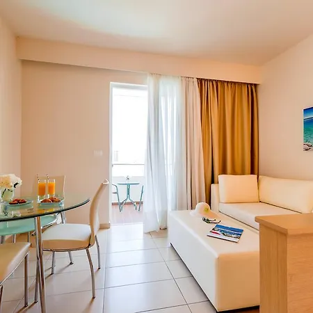 Bay Otel